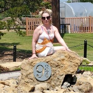 Meet your Posher, Shandra